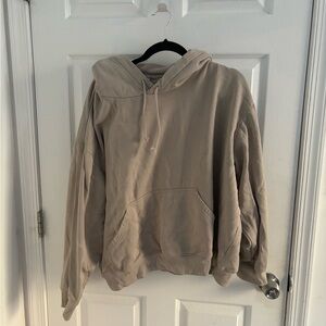 MOVING SALE BEIGE BABY SWEATSHIRT